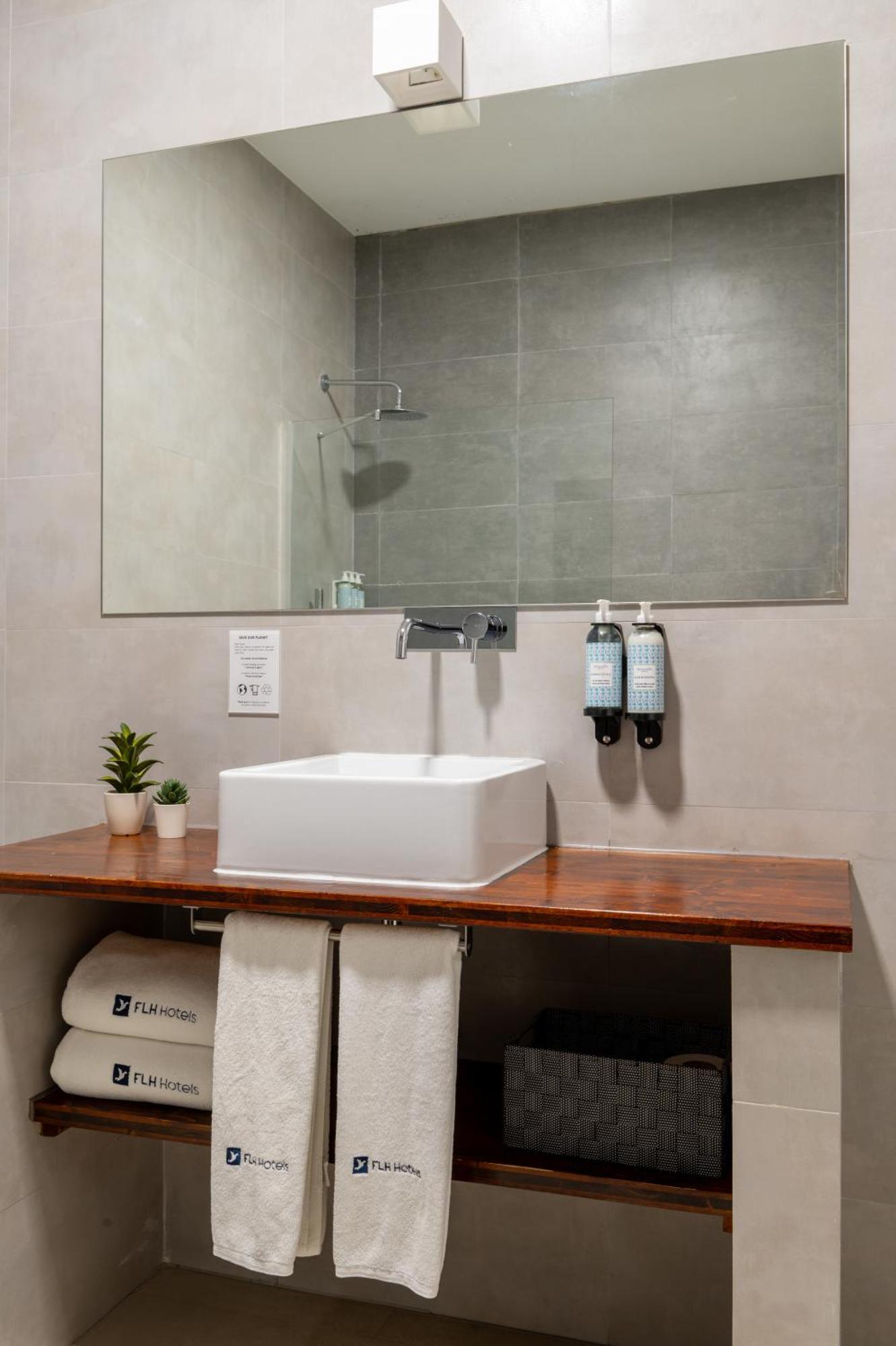 Bica Flh Suites Лиссабон Номер фото